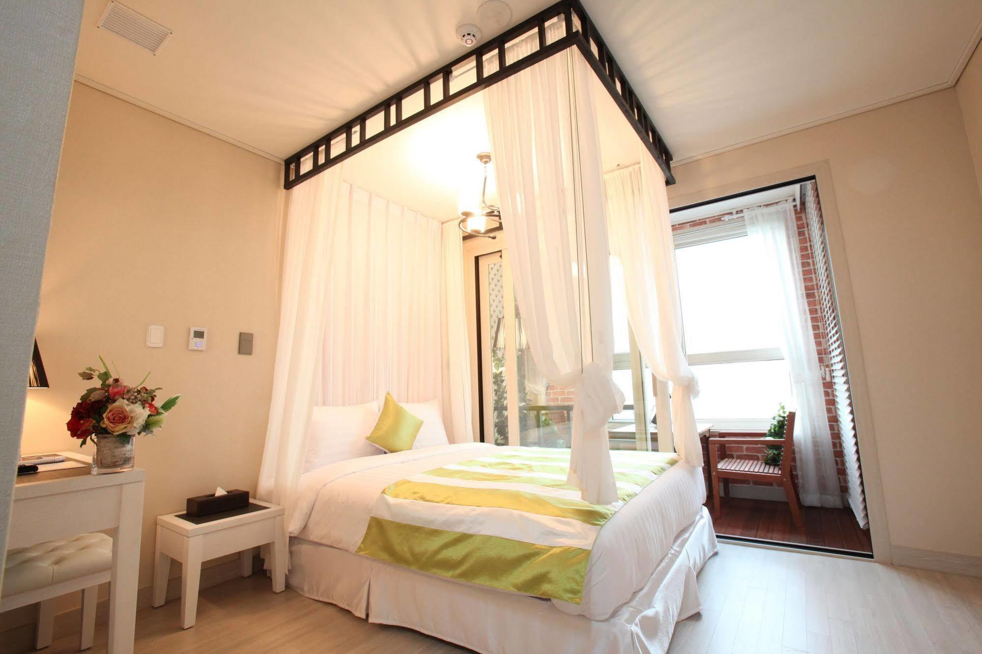 Coop City Hotel Oryu Station Сеул Екстериор снимка